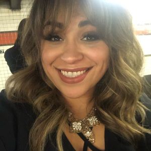 Meet your Posher, Priscilla